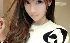 办公室桌子做剧烈运动打扑克